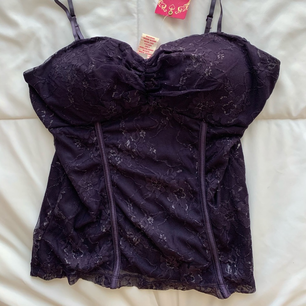 Candie’s NWT Lingerie Top